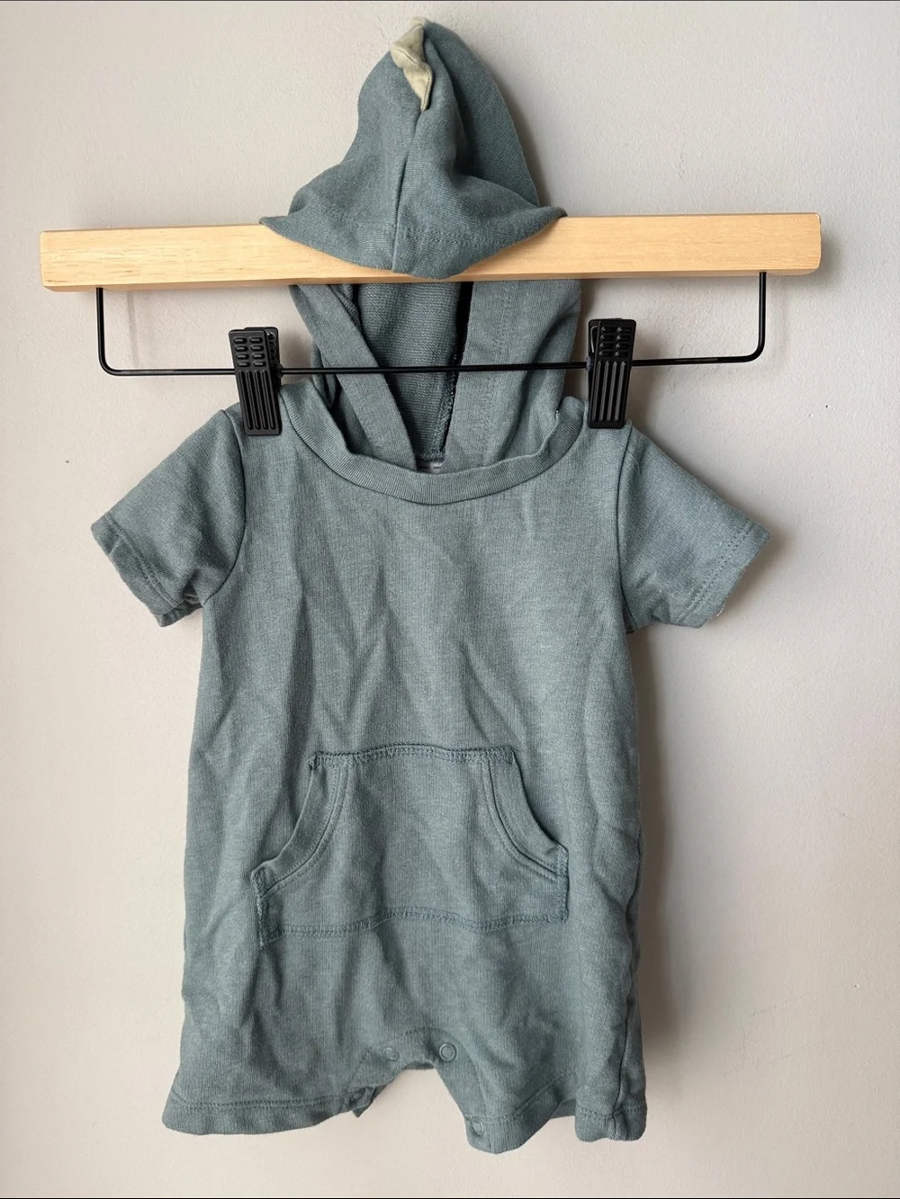 Carter’s Baby Dinosaur Hooded Romper Sage Green Short Sleeve One Piece 6M